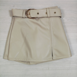 Leatherlook belted skort - beige