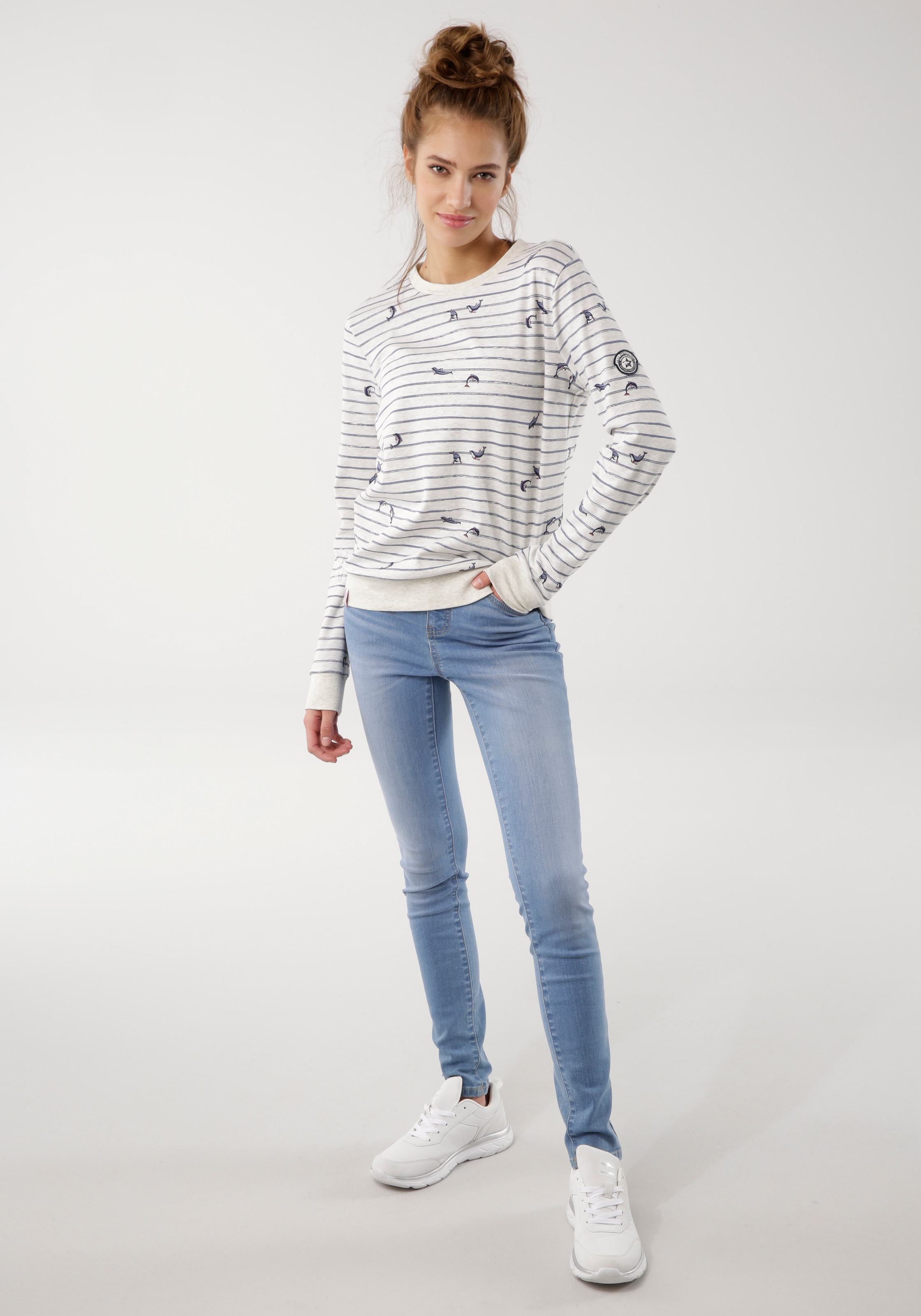 KangaROOS Sweatshirt , Langarm,  figurumspielender Schnitt,  Rundhalsausschnitt