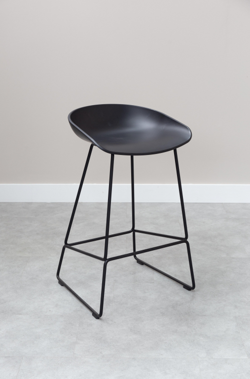 Hay AAS38 barkruk 65cm zwart onderstel Black