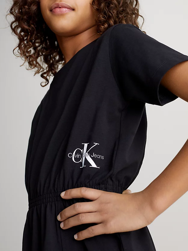 Vestido camiseta com monograma