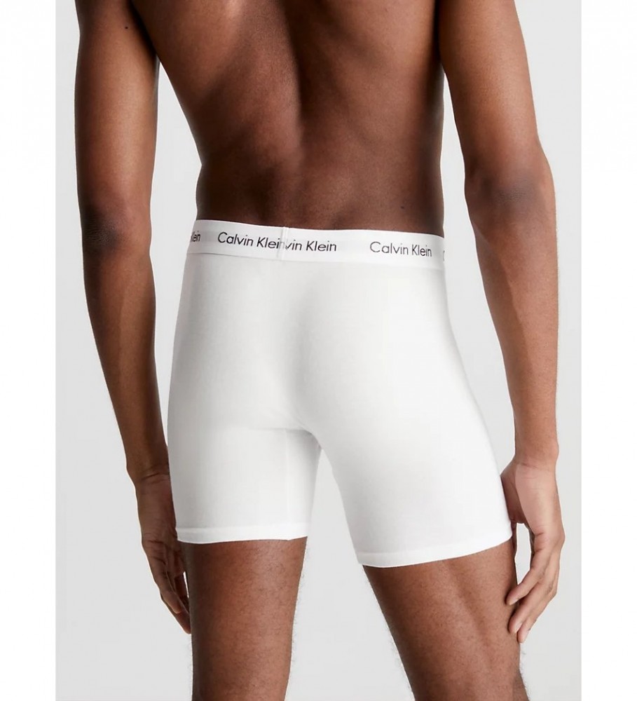 Conjunto de 3 cuecas boxer compridas Calvin Klein, brancas.