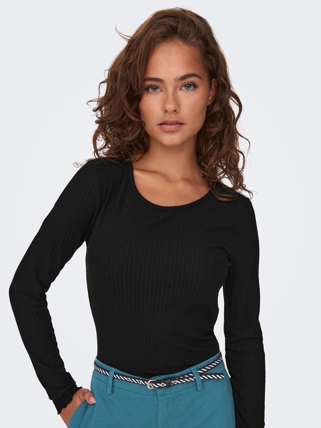 ONLEMMA Top Black