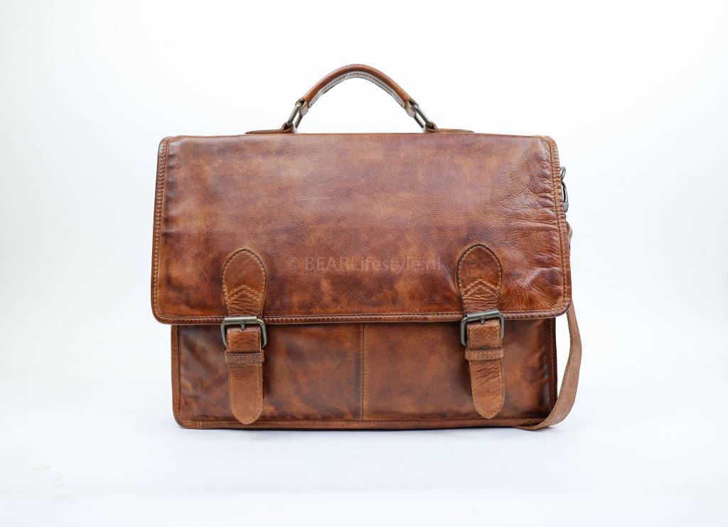 Bear Design Cow Lavato Aktetas Guus 15,4 inch Cognac CL32844