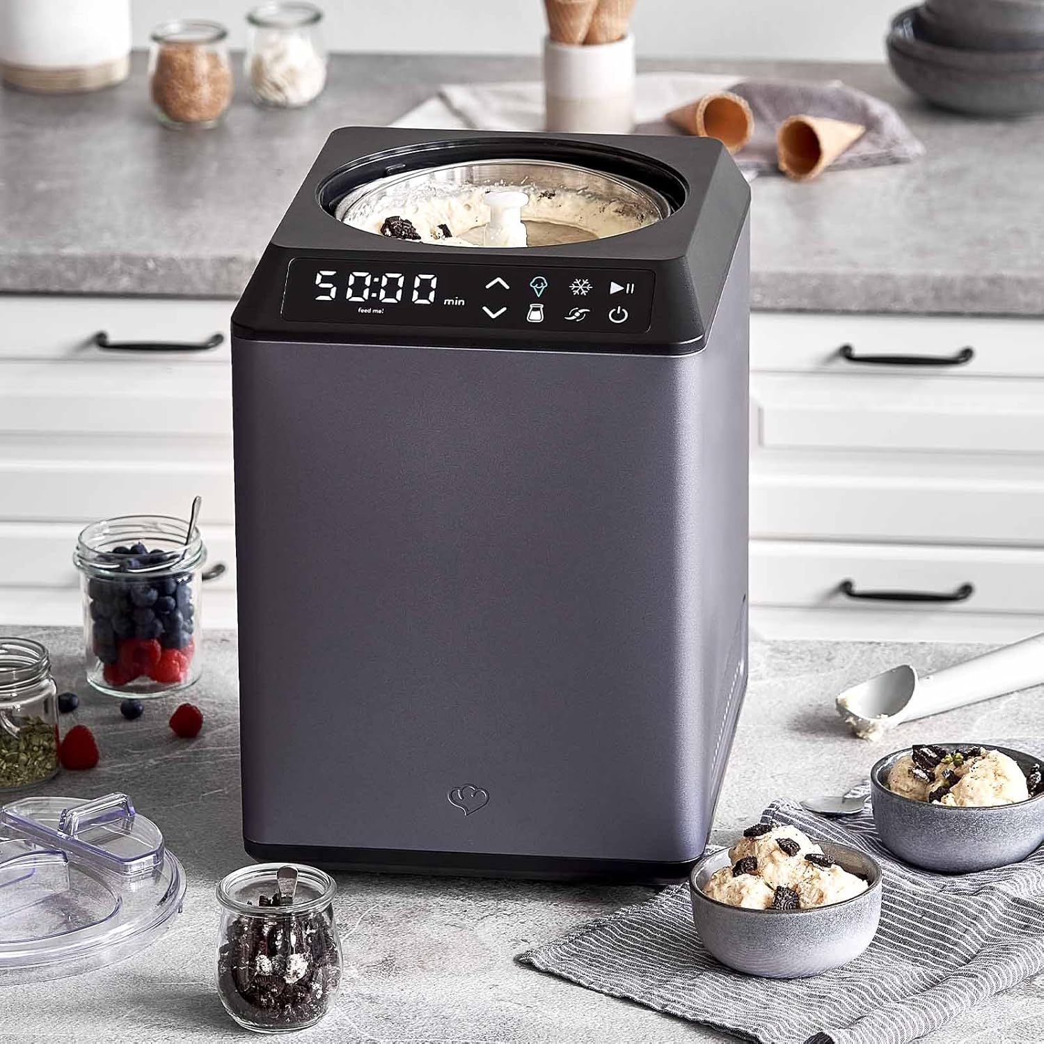 SPRINGLANE Eismaschine & Joghurtbereiter Erika 2,5 L mit selbstkühlendem Kompressor 250 W, Eiscrememaschine aus Edelstahl mit Kühl- und Heizfunktion, inkl. Rezeptheft