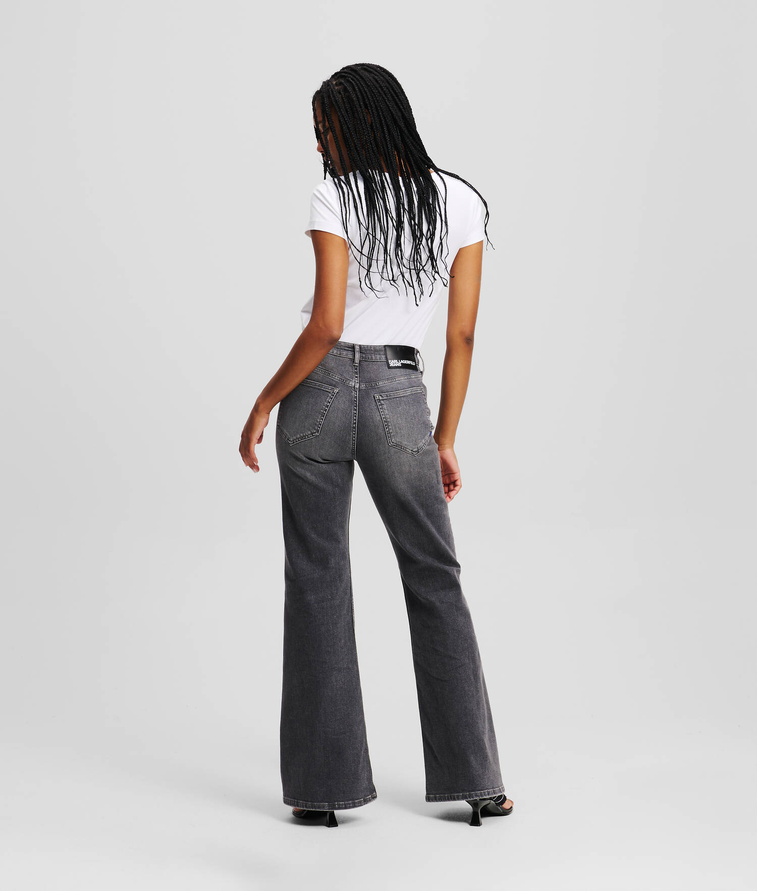 JEAN FLARE EN DENIM TAILLE HAUTE À FERMETURE BOUTONNÉE - Noir lavé visuel