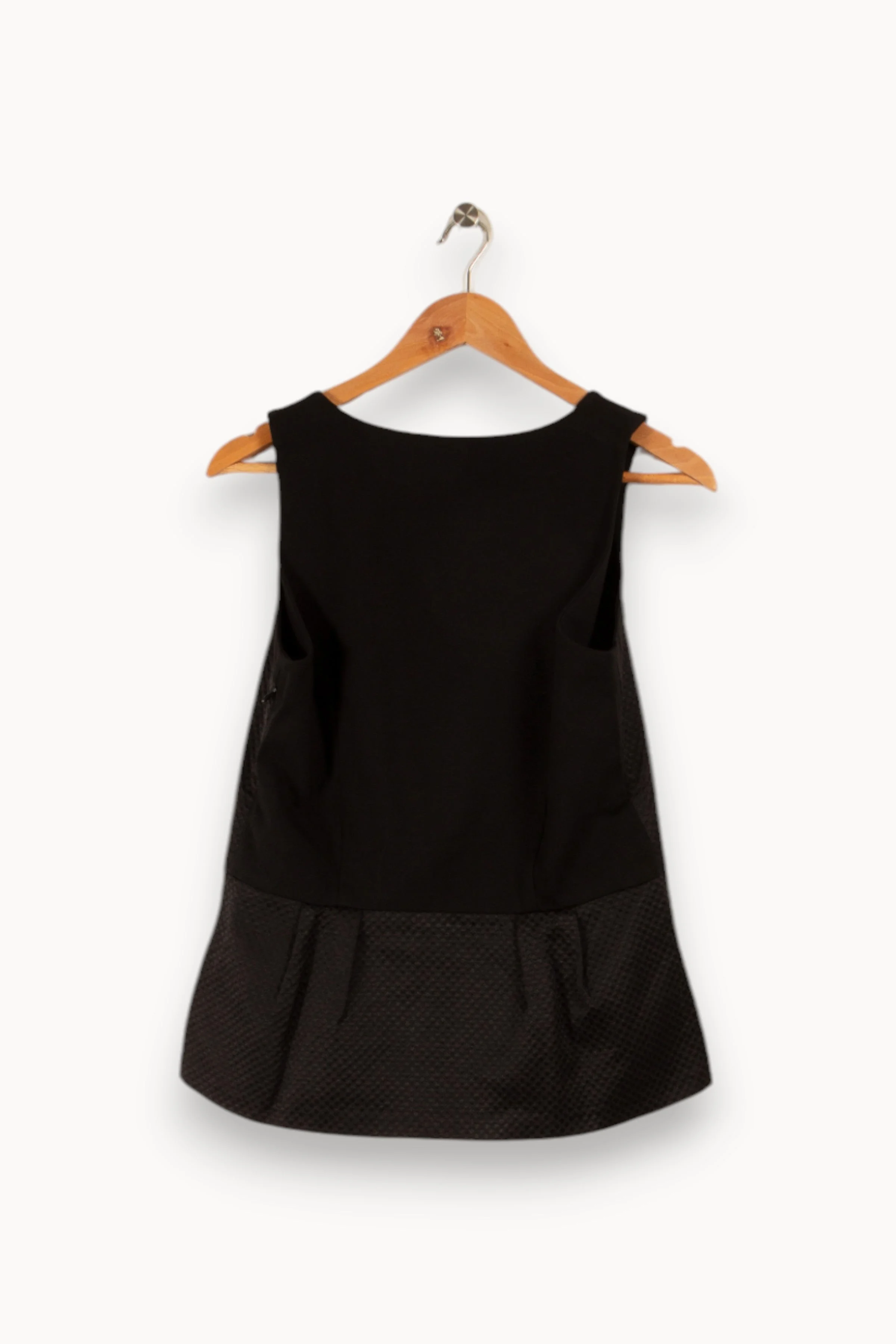 Top | Noir