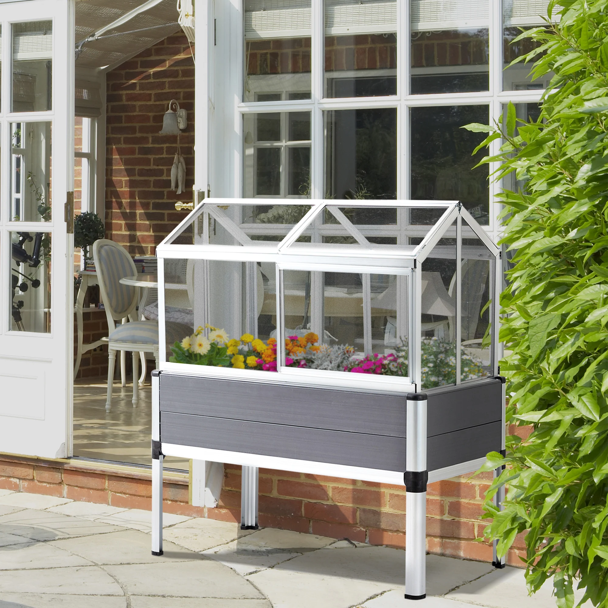 Jardim urbano elevado Outsunny, 113,5 x 61 x 128,5 cm, com cobertura de policarbonato, teto articulado e janelas deslizantes, estrutura de alumínio e PVC para plantas e flores, cinza.