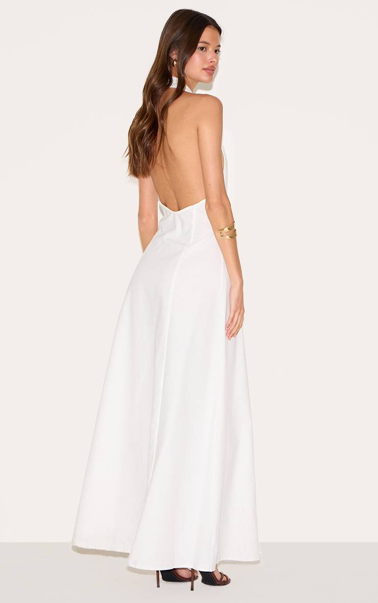 Blanc Robe Longue Fleurie À Col Avec Boutonnière