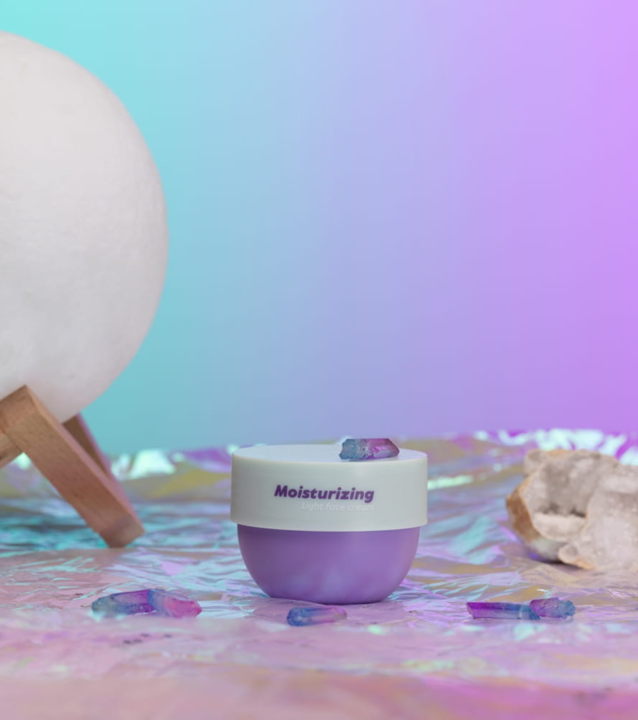 Fluff - *In Your Soul* - Creme facial hidratante com extrato de ametista e ácido hialurônico