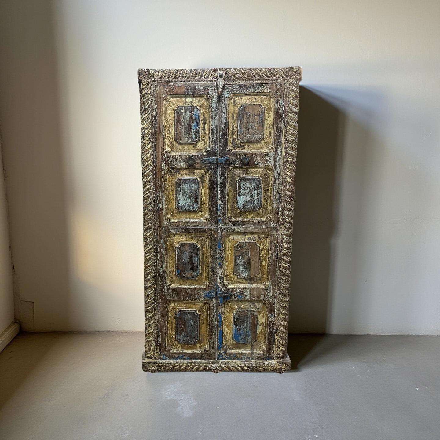 Wandkast 2 deur uniek primitieve