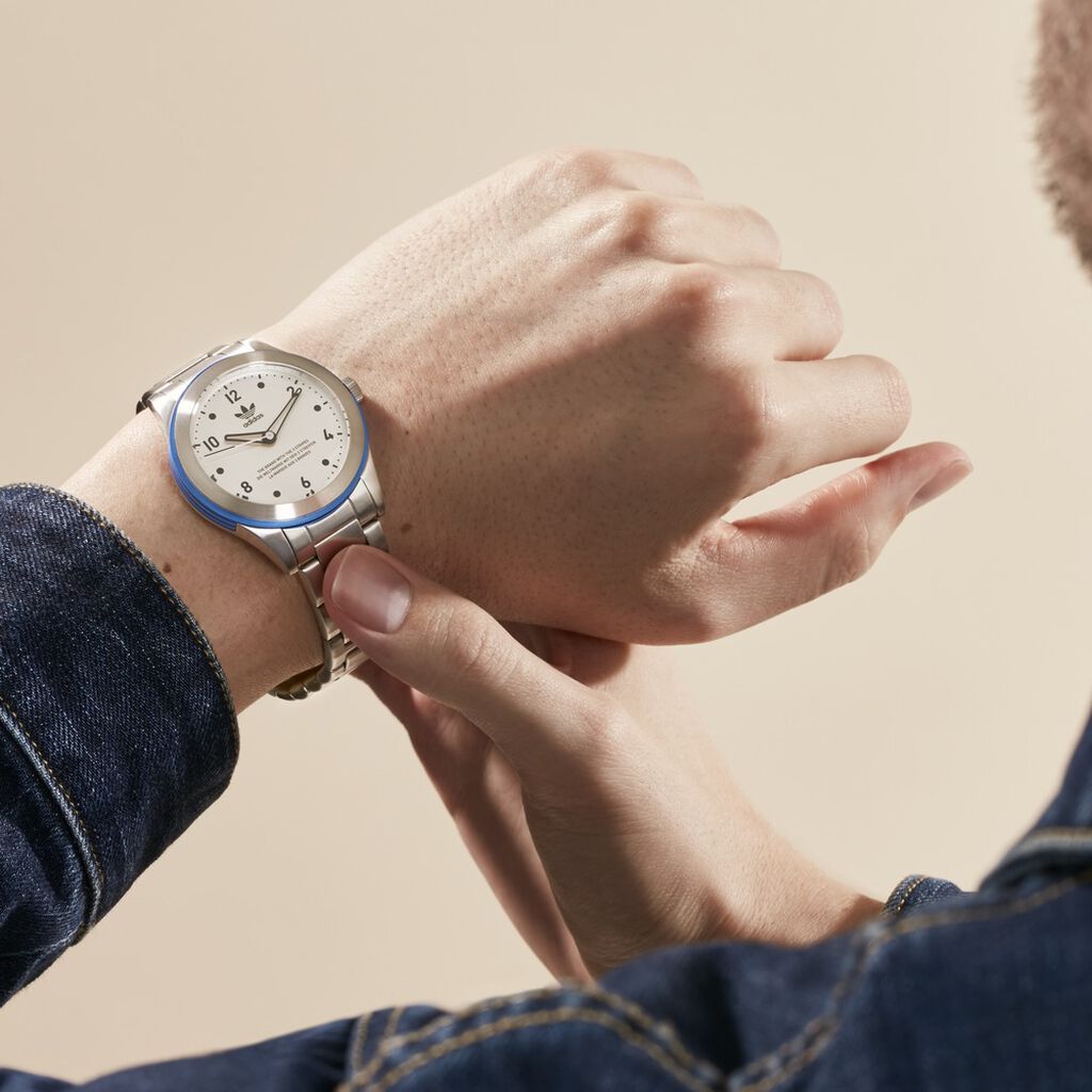 Montre Adidas Code Three Argenté