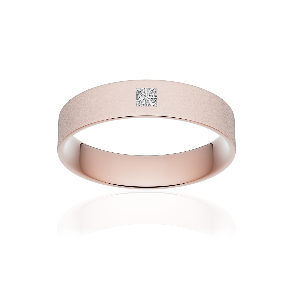 Alliance or 375 rose sablé ruban plat confort 4,5mm diamant princesse