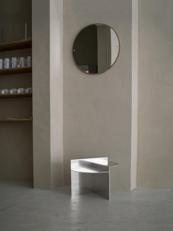 Frama Rivet bijzettafel aluminium