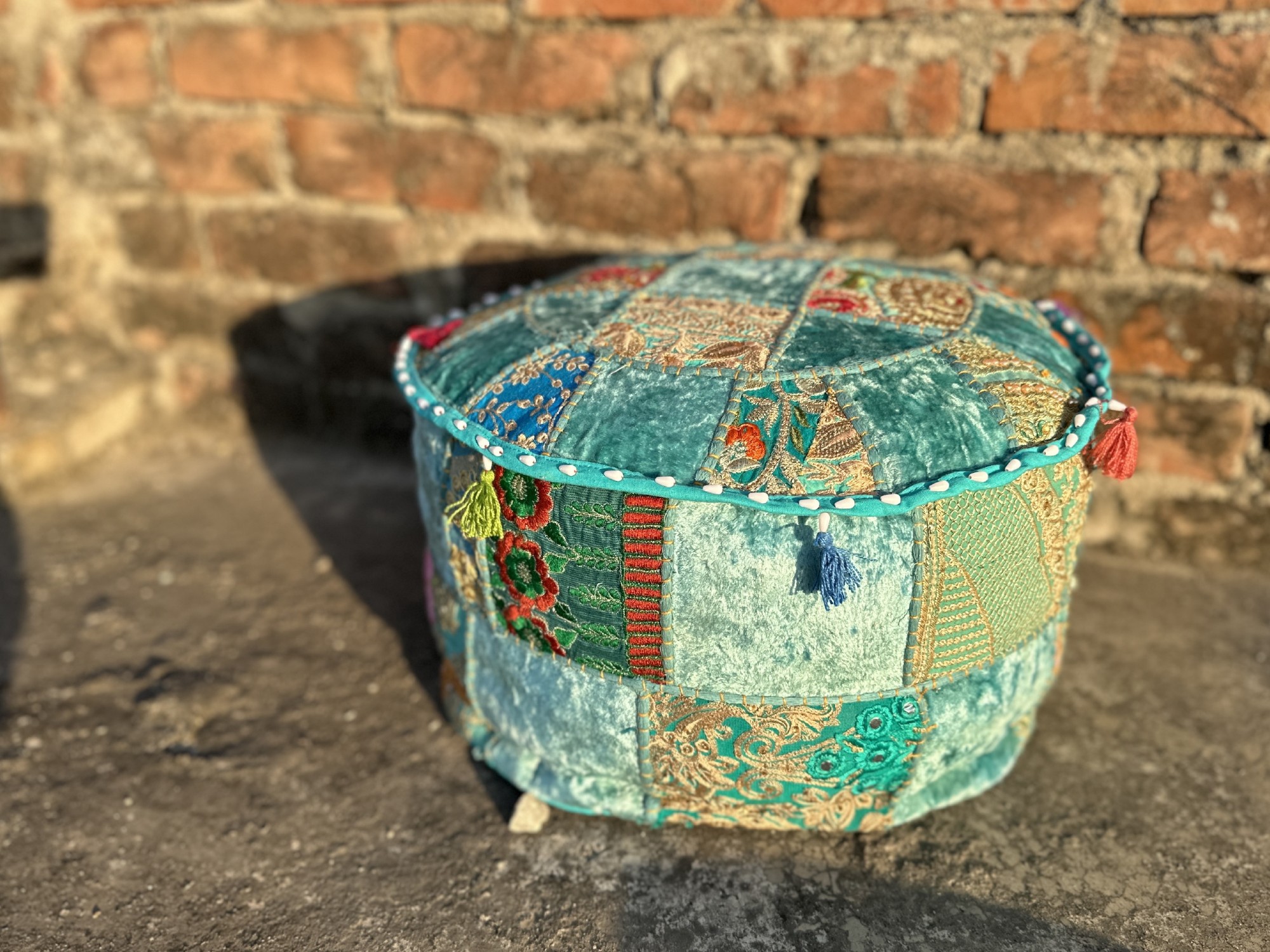 Pouf 'Kambadya', blau/multicolor, Ø 40 cm, 20 cm von fischer's lagerhaus