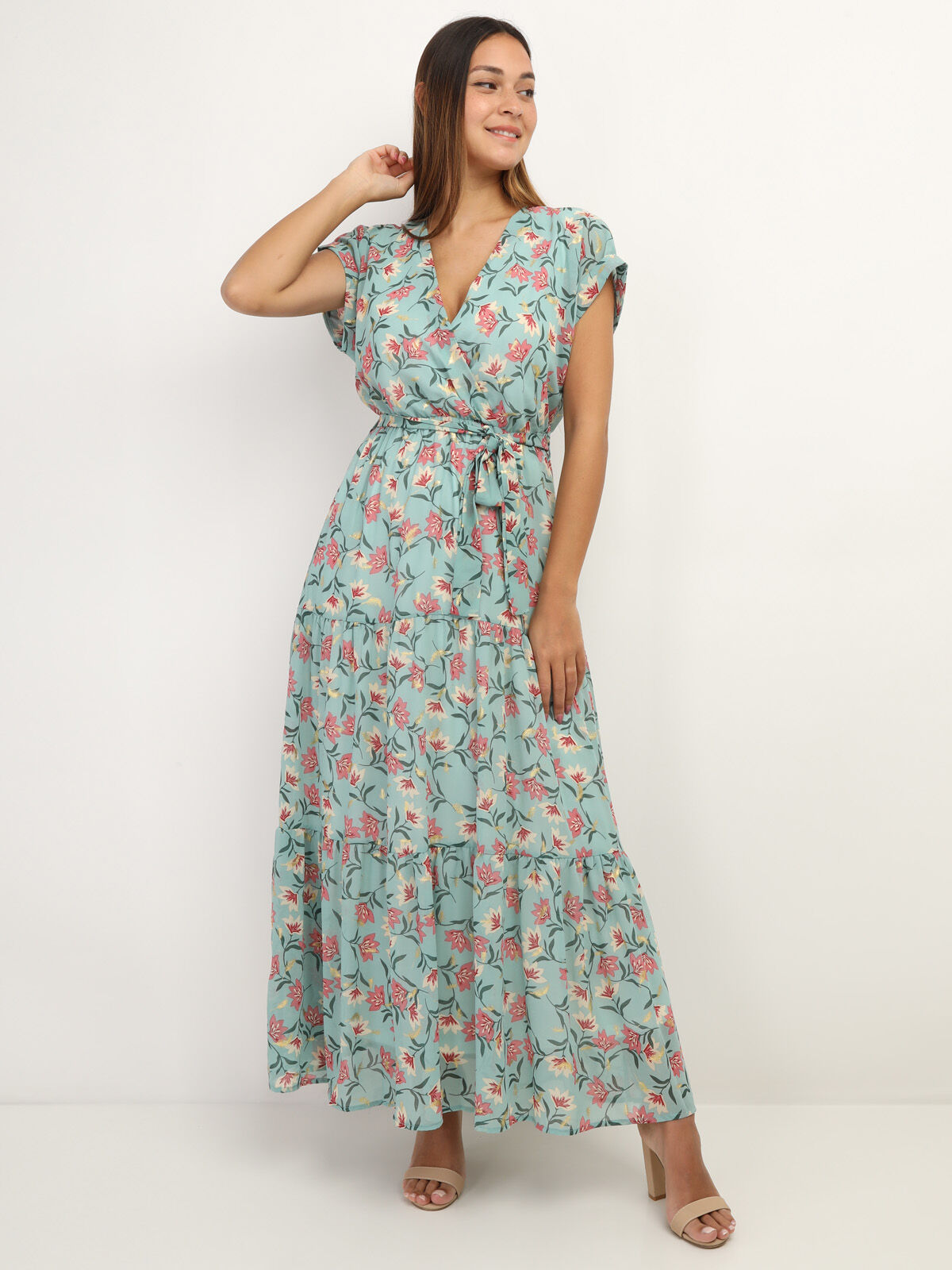 Robe cache cœur à fleurs et feuilles dorées- Vert sauge