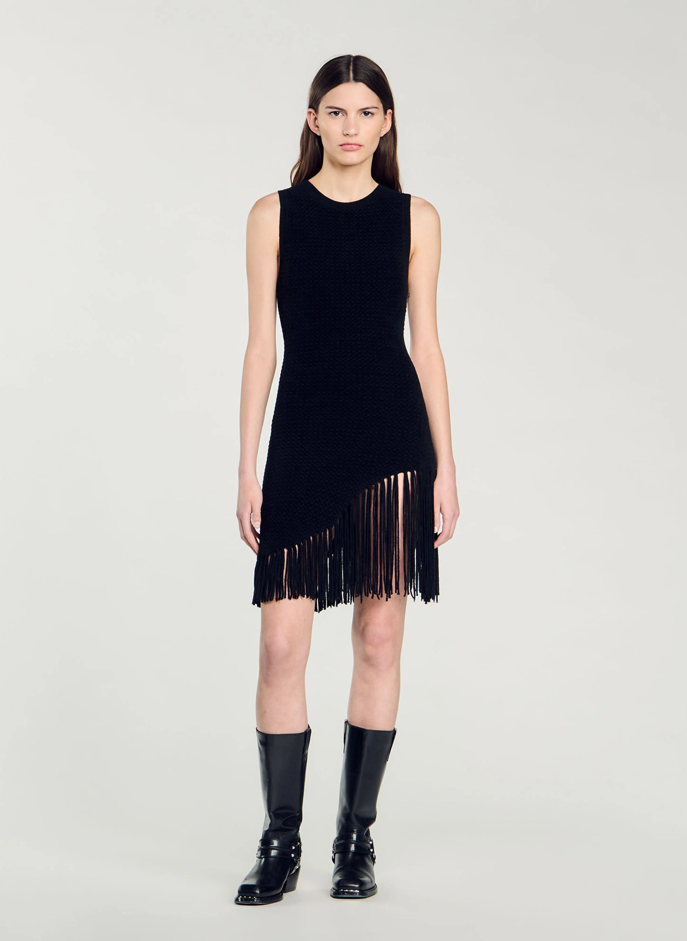 Robe courte moulante à col rond | Noir