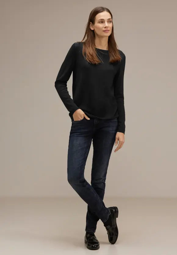 U-Boot Ausschnitt Pullover - Black
