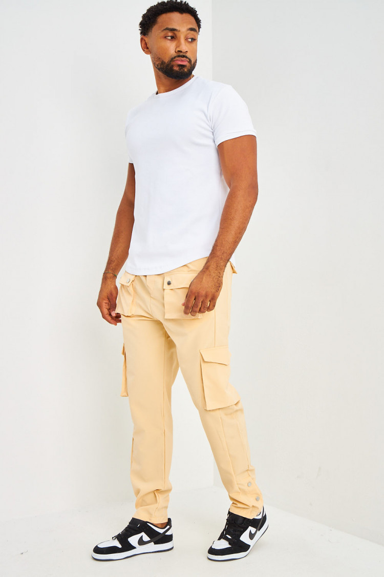 Pantalon cargo poches plaquées beige