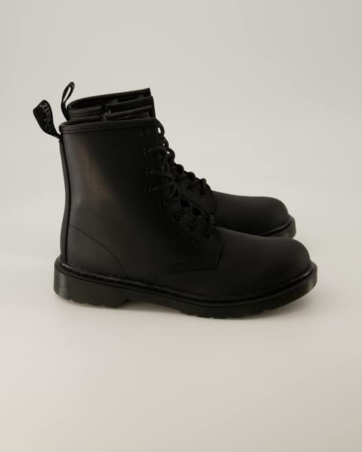 Dr. Martens 1460 Serena Mono J Winterstiefel in Schwarz