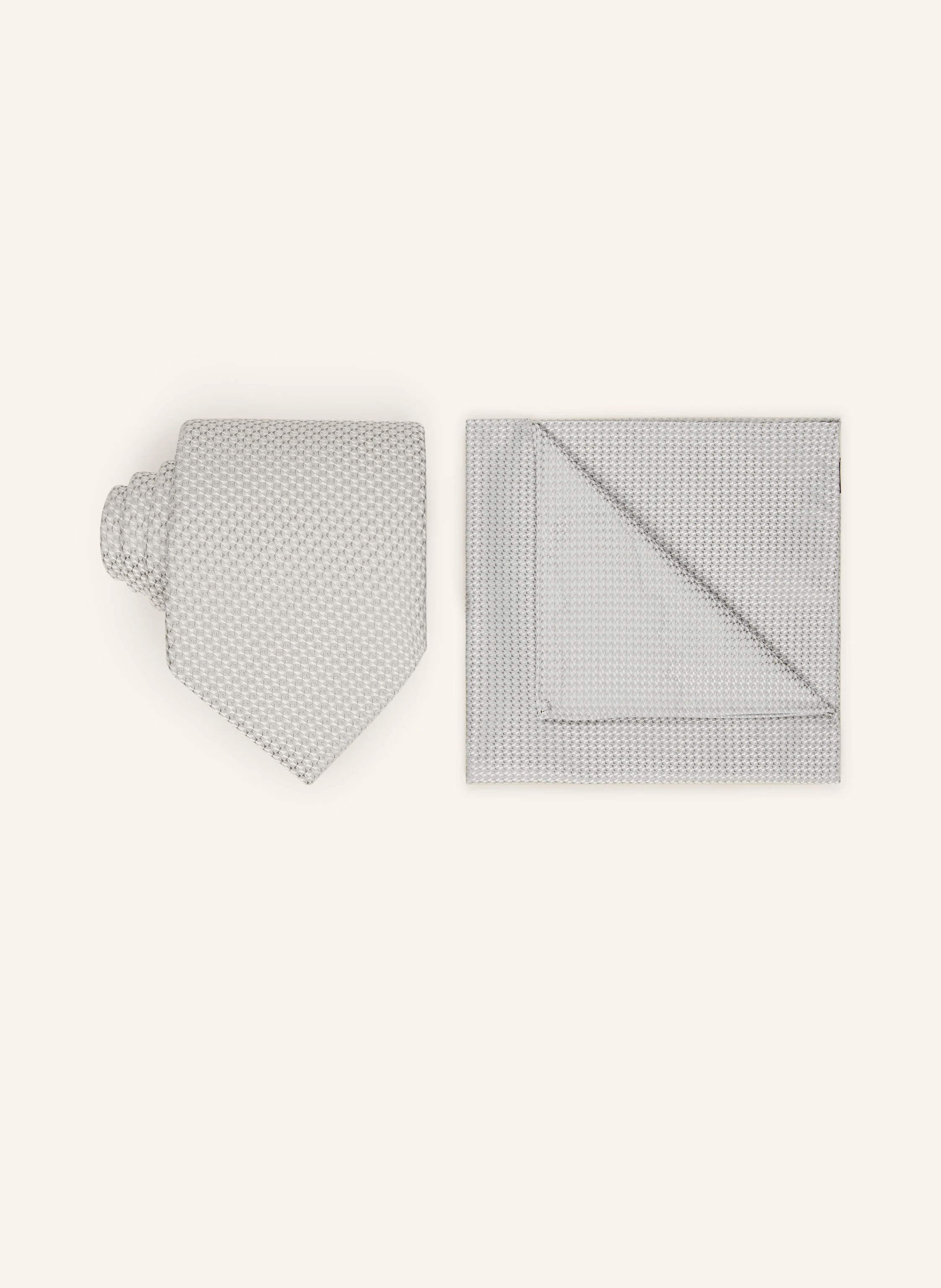 BOSS Set: Krawatte und Einstecktuch