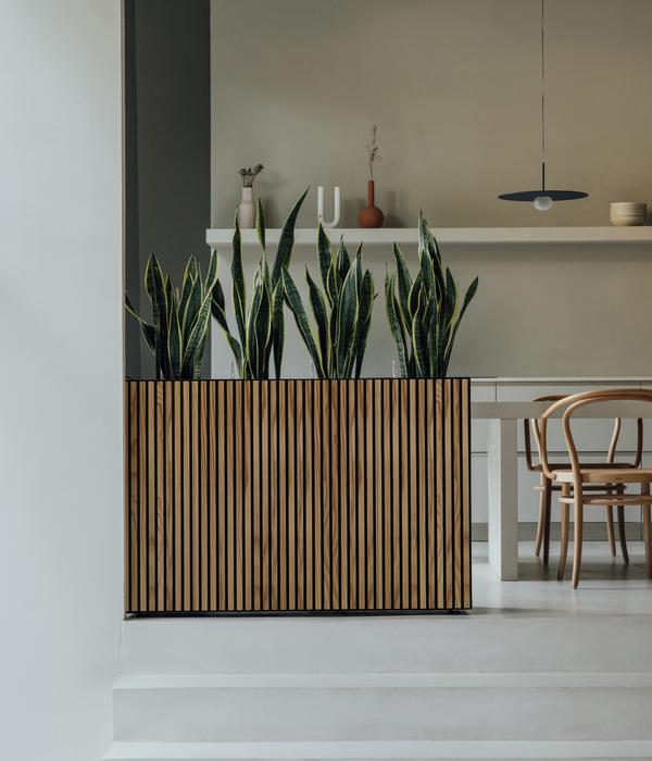 Herstera Metall-Raumtrenner Deco Planter,