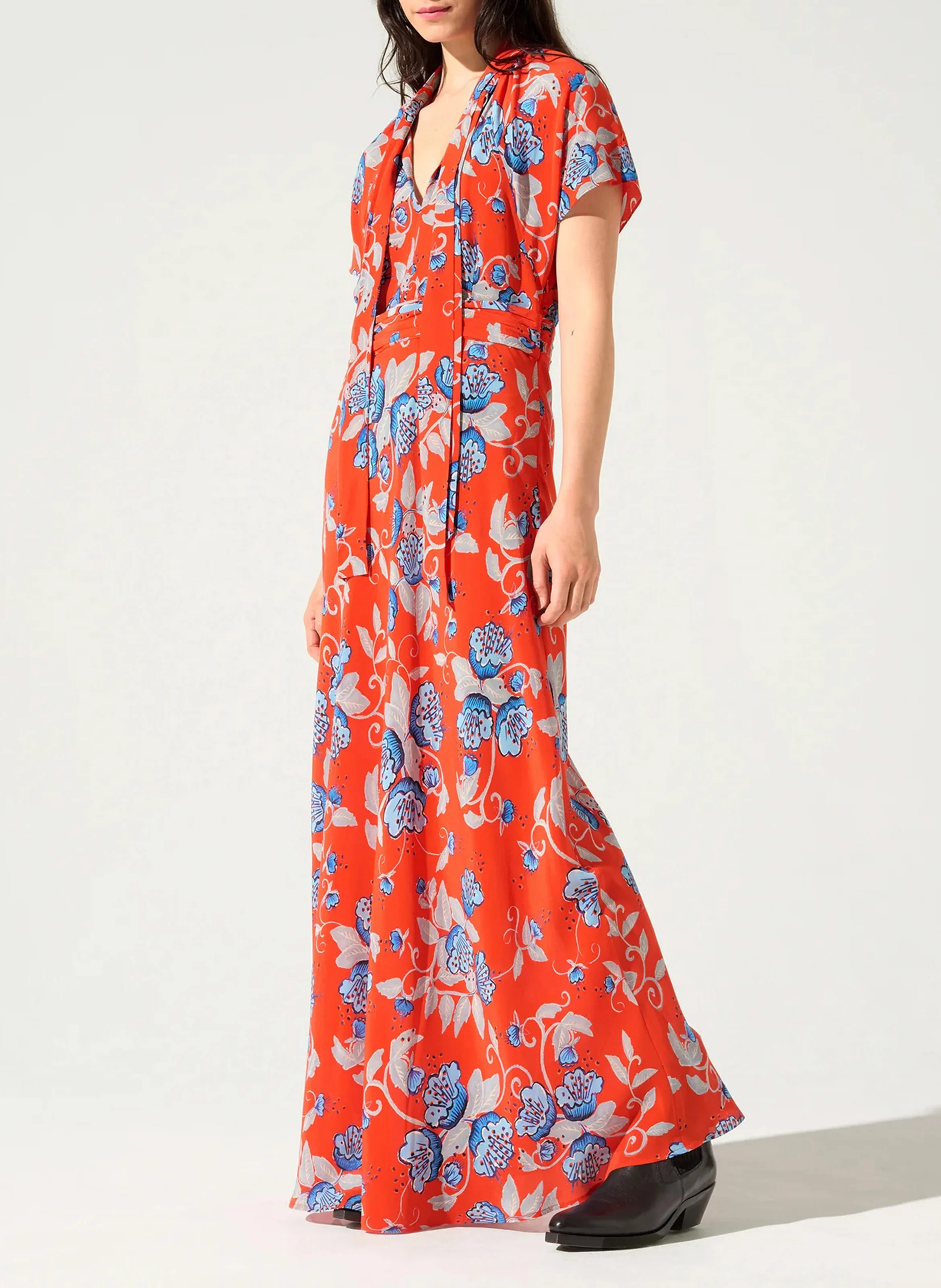 Robe longue col lavallière en soie imprimé | Rouge