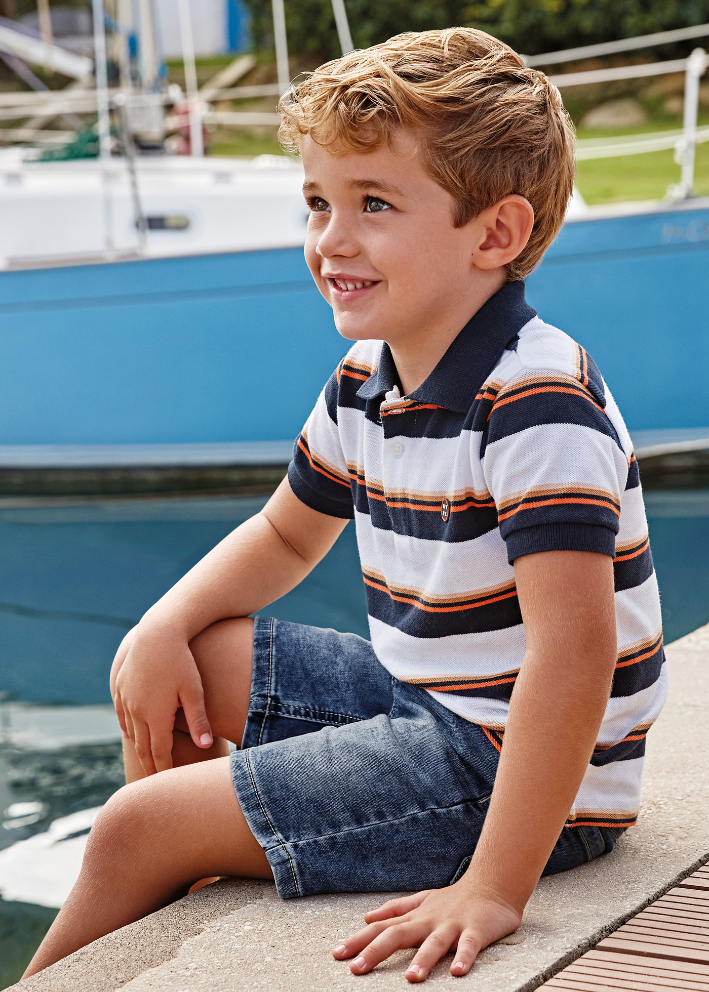 Camisa polo de manga curta com estampa para meninos