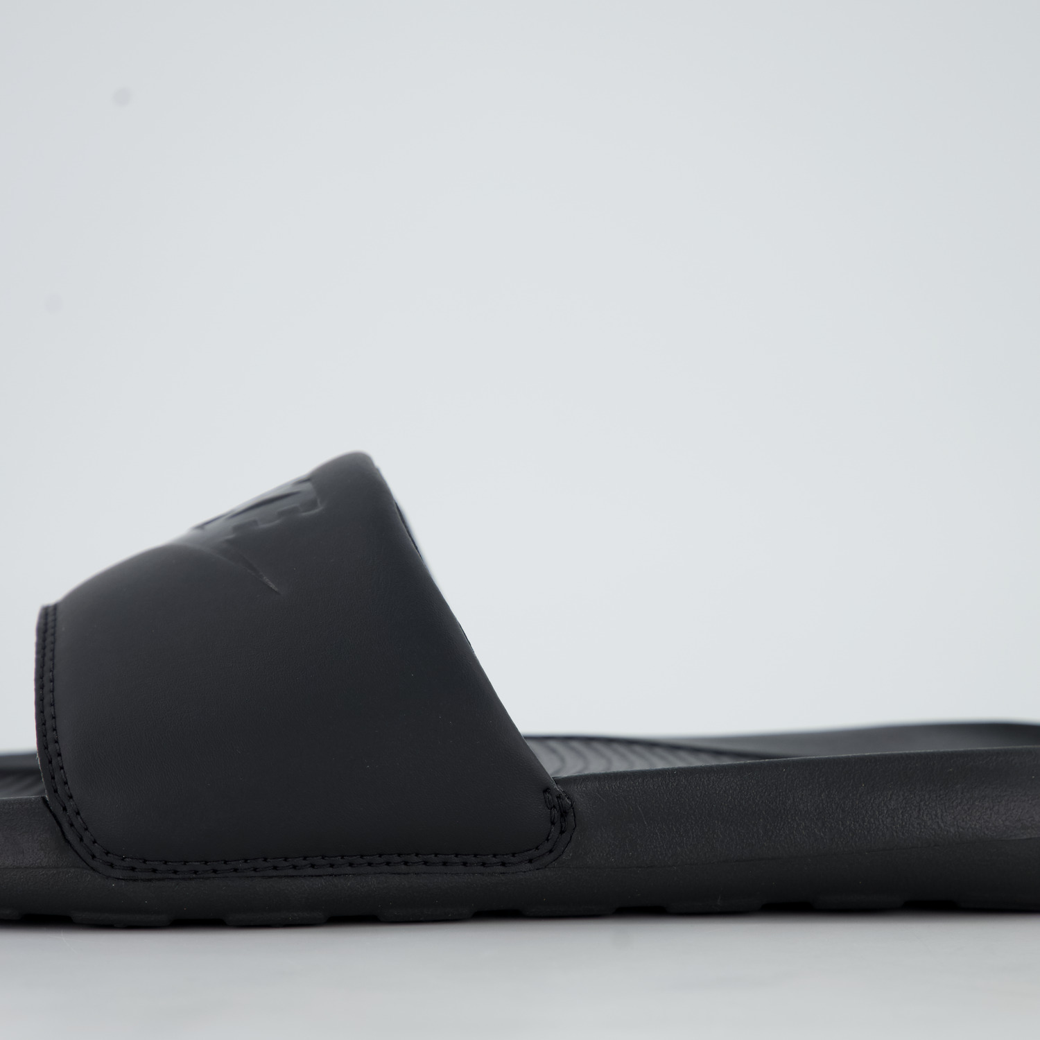 Nike NIKE VICTORI ONE SLIDE