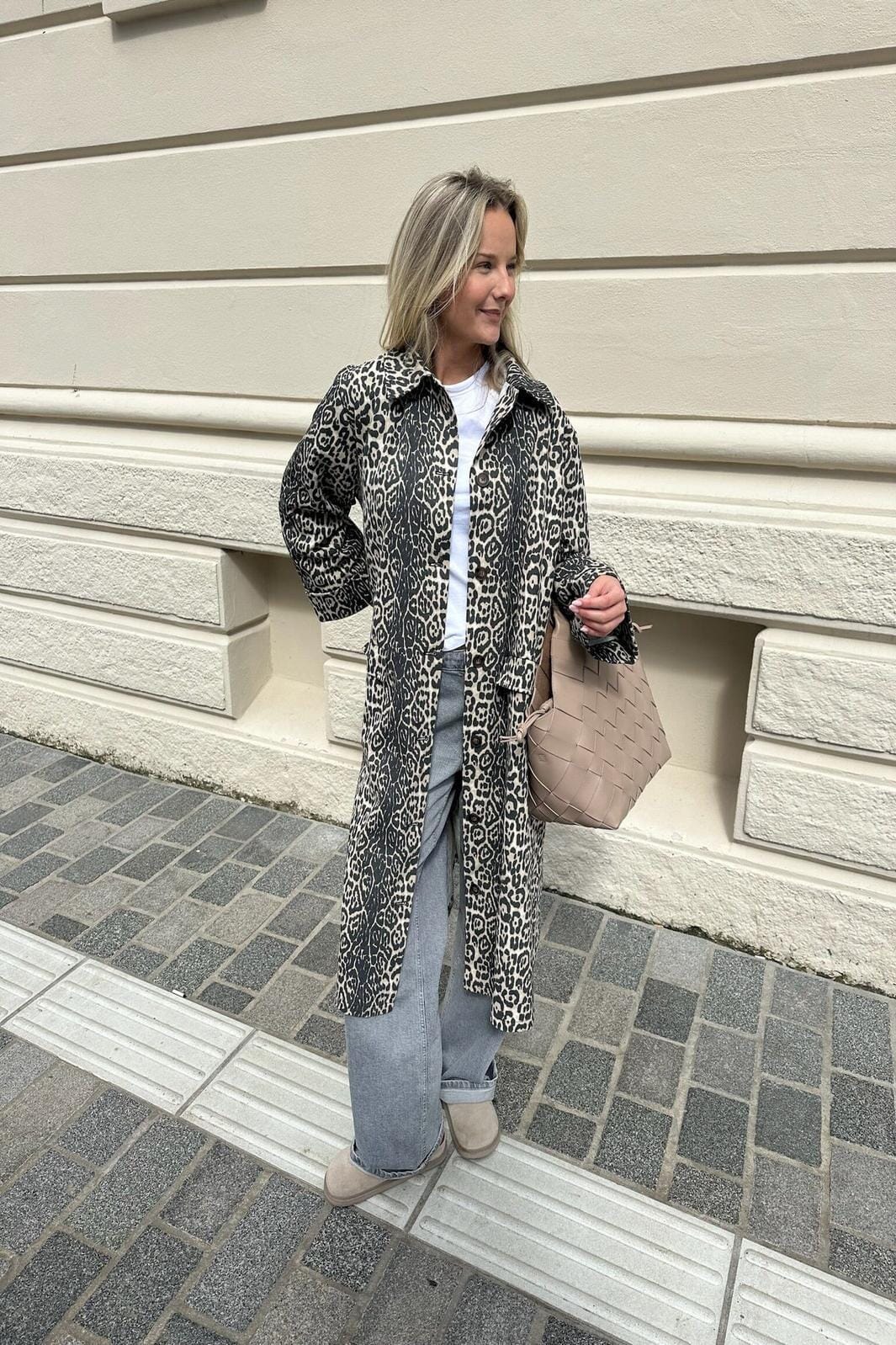 BYIC Trineic Trenchcoat