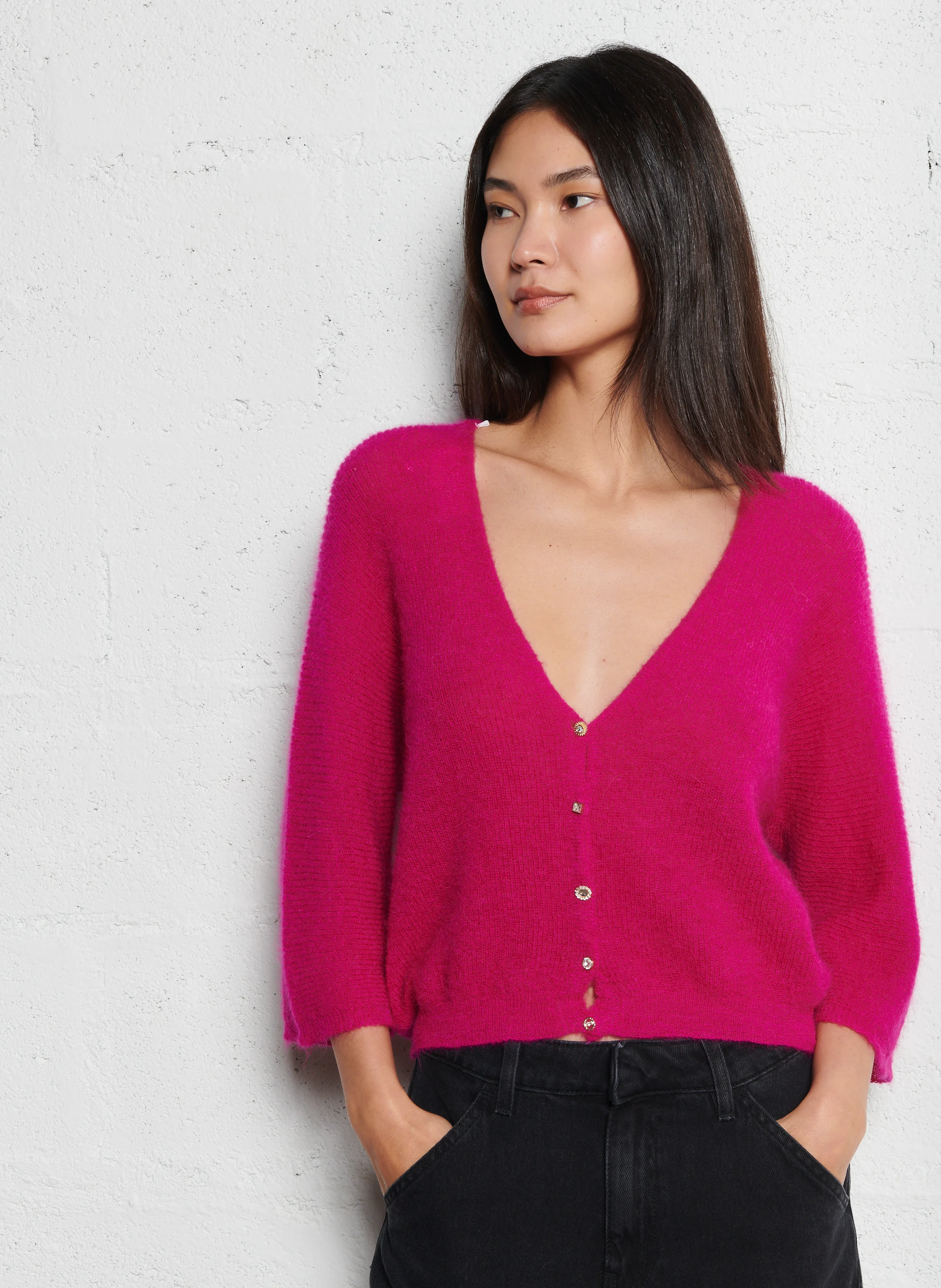 ISAAC - Cardigan col v à boutons bijoux en laine mélangée | Rose