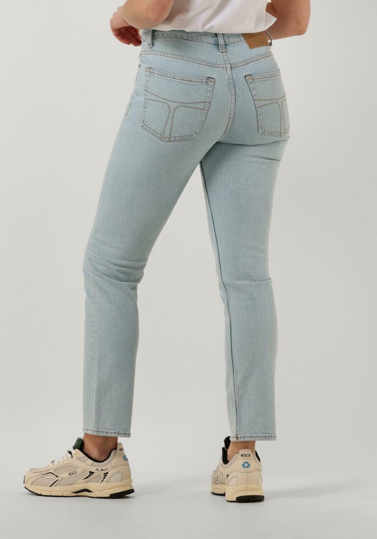 TIGER OF SWEDEN lichtblauwe tiger of sweden straight leg jeans meg.