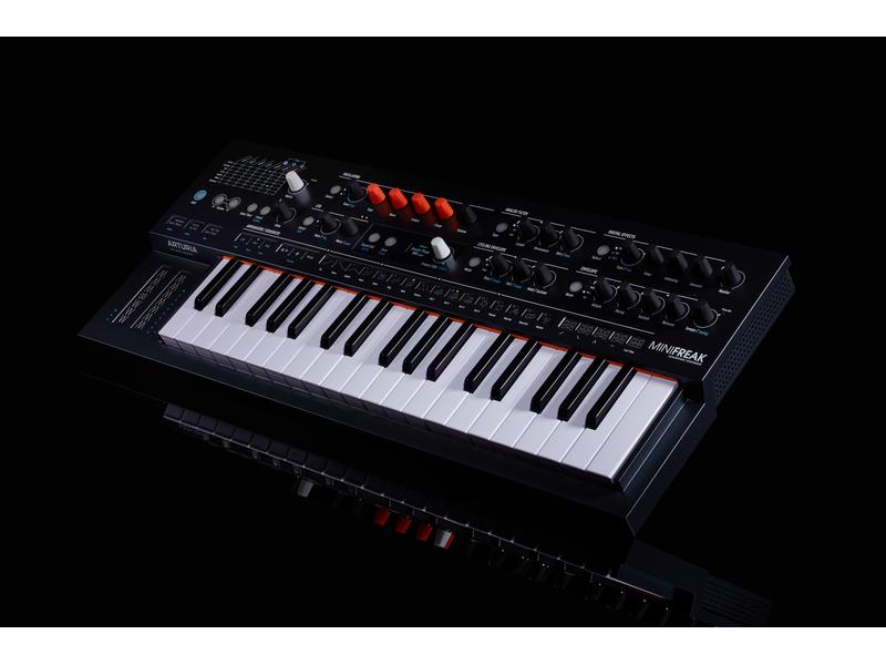 Arturia Synthesizer MiniFreak Spontaner algorithmischer Synthesizer