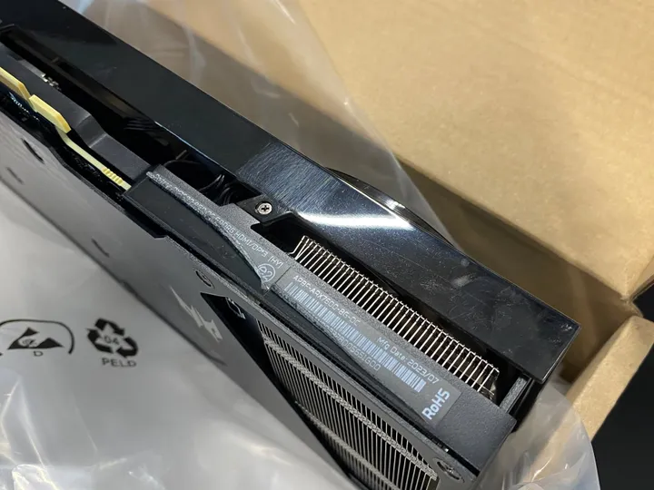 [OUTLET] - ACER Predator BiFrost AMD Radeon RX 7600 OC - 8GB GDDR6, HDMI, 3x DP