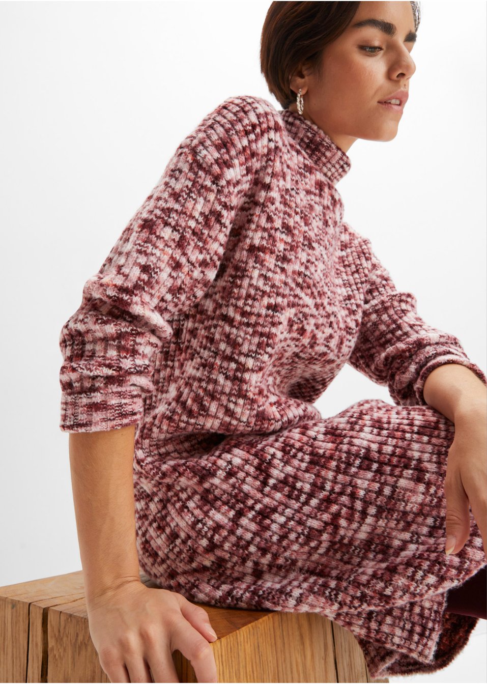 Robe en maille avec col roulé en polyester recyclé