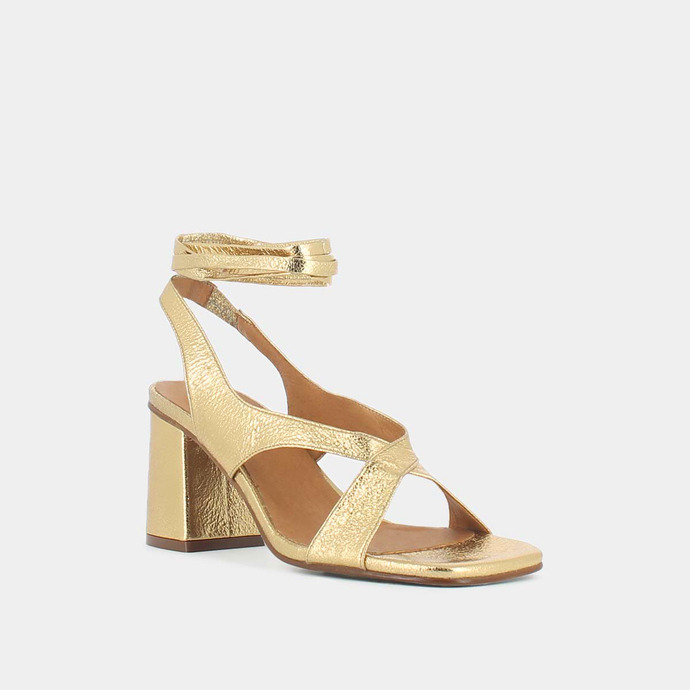Sandales à talons et lanières à nouer  en cuir craquelé or foncé