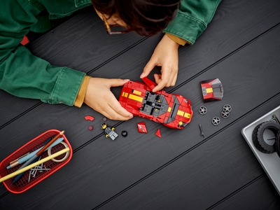 LEGO Ferrari 812 Competizione (76914)