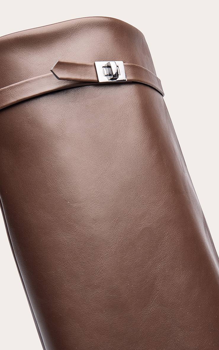 Chocolat Bottes Hautes Au-dessus Du Genou À Bout Pointu Avec Revers Et Talon Bloc Coupe Large