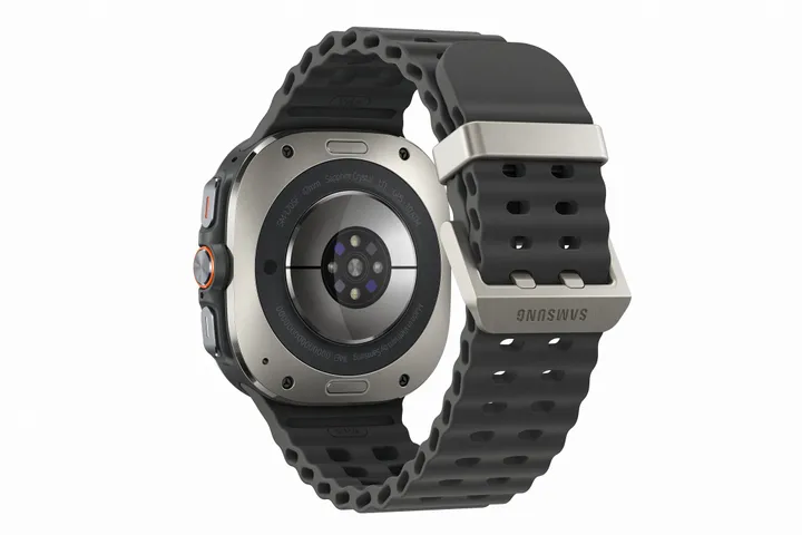 Samsung | Galaxy Watch Ultra - Titanium Silver (Dark gray strap)