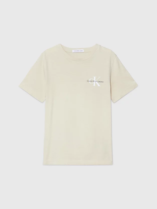 Camiseta com monograma