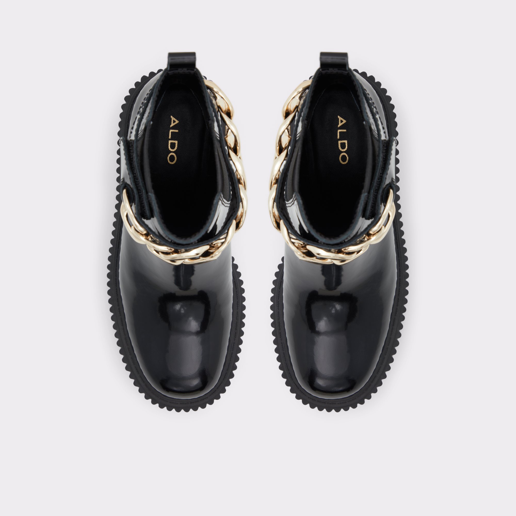 Upgrade Black Women Chelsea boots