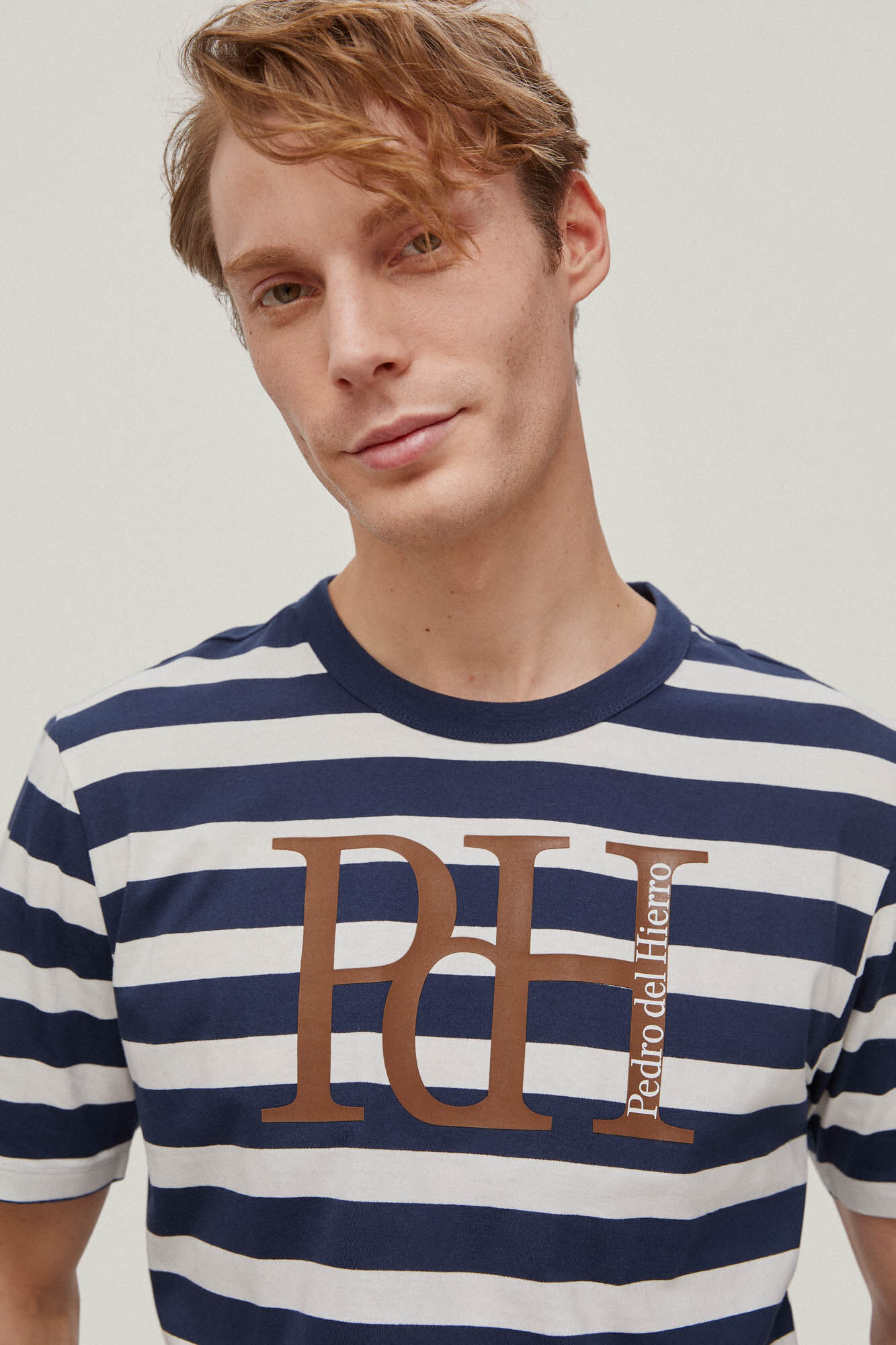 Camiseta com estampa de listras - Azul