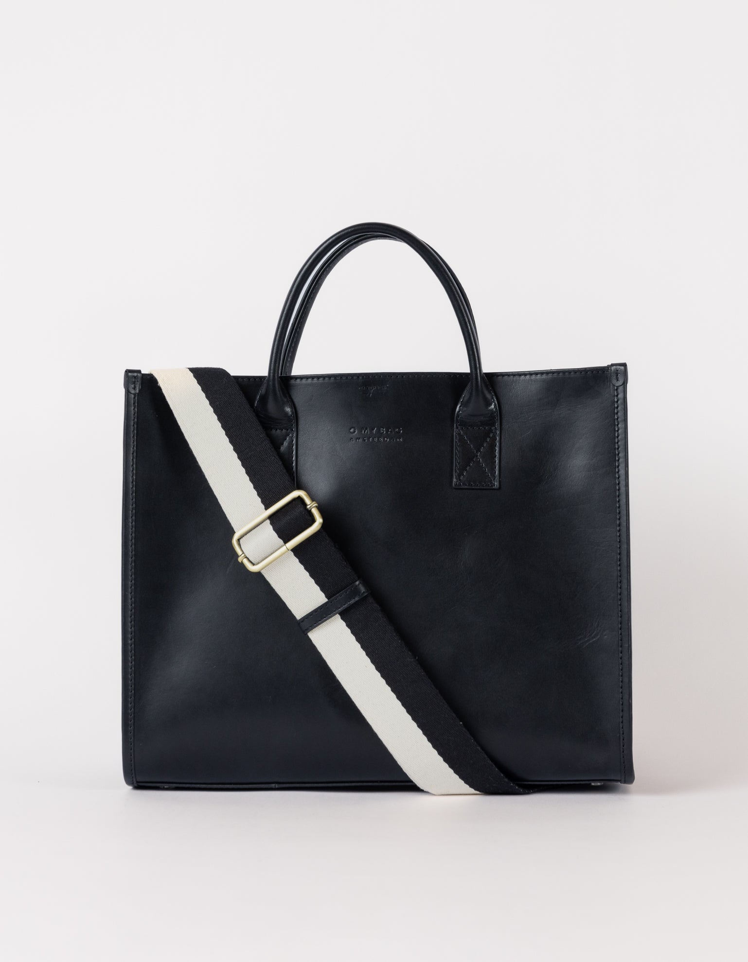 Jackie - Black Classic Leather