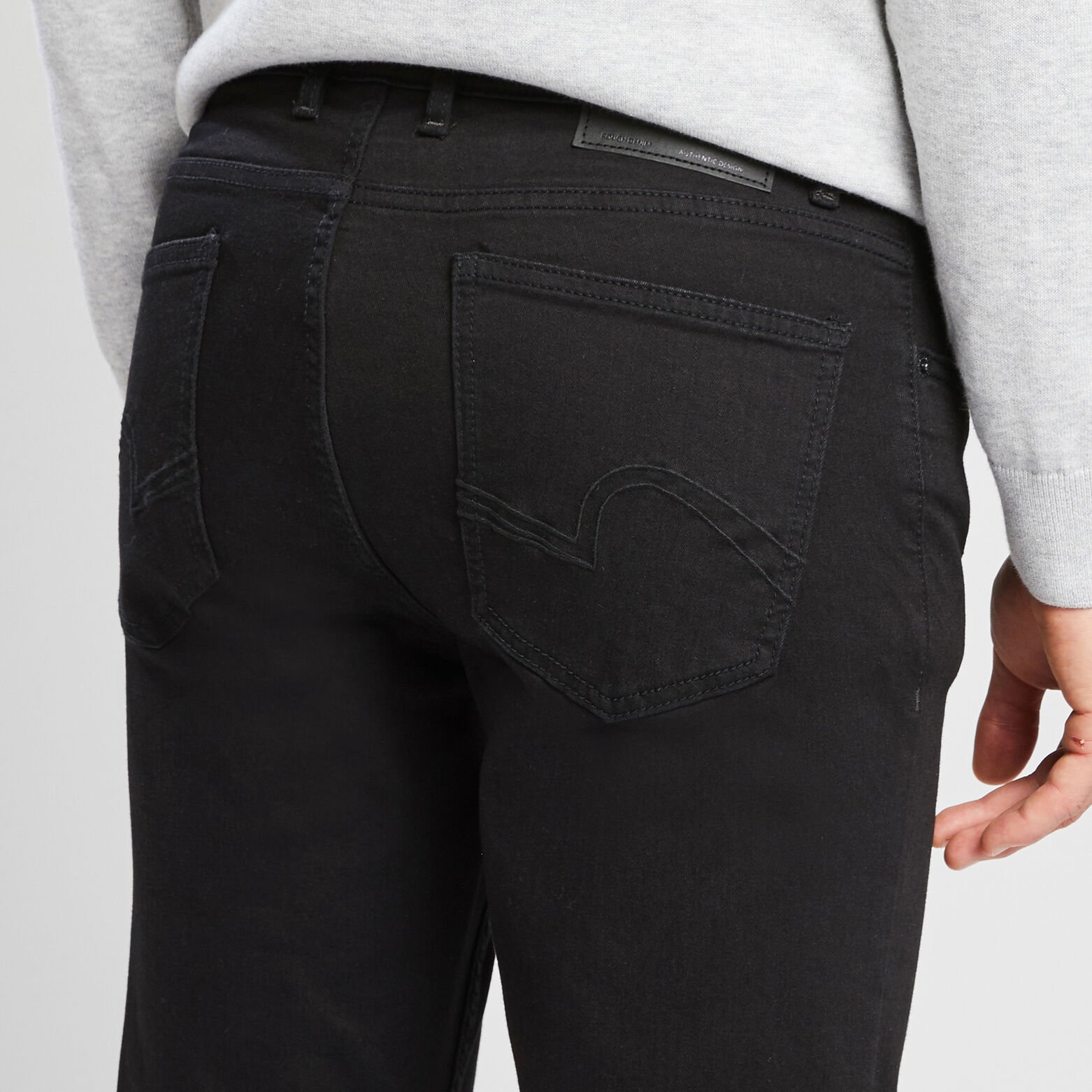 Jean slim urbanflex en polyester recyclé Noir