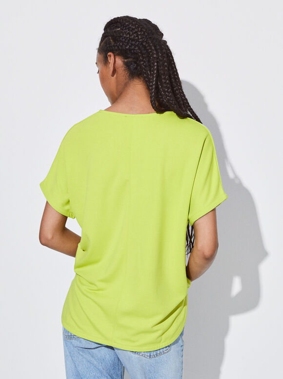 Camiseta básica com decote em V - Amarela