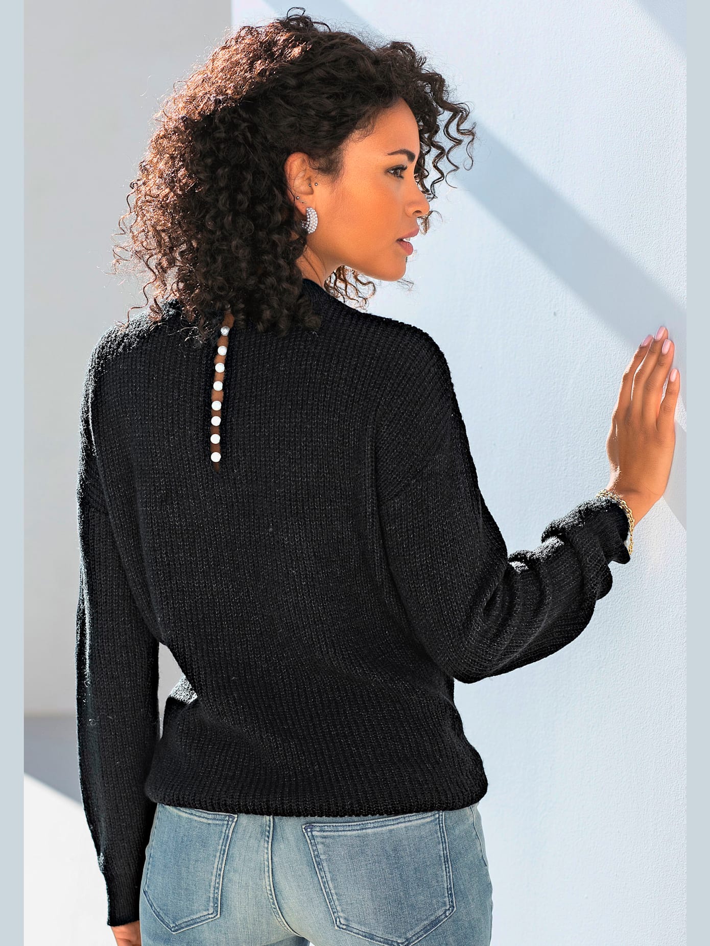 Pull à encolure en v pull en tricot avec perles