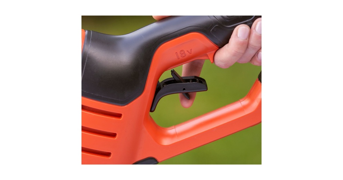 BLACK+DECKERBCPC18B-XJ 18V Hogedrukreiniger  (Oranje/zwart, Accu en oplader niet inbegrepen)