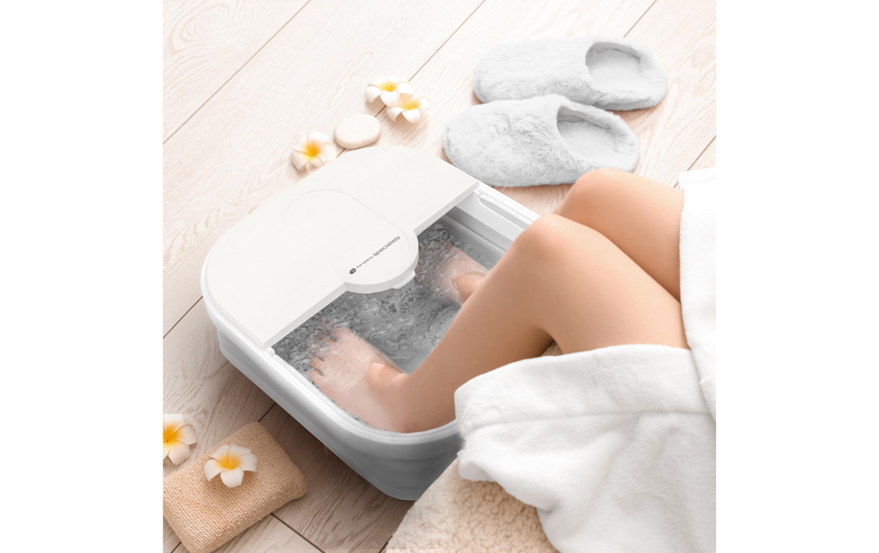 Fussbad und FussmassageFaltbares Fussbad mit Massagerollen
