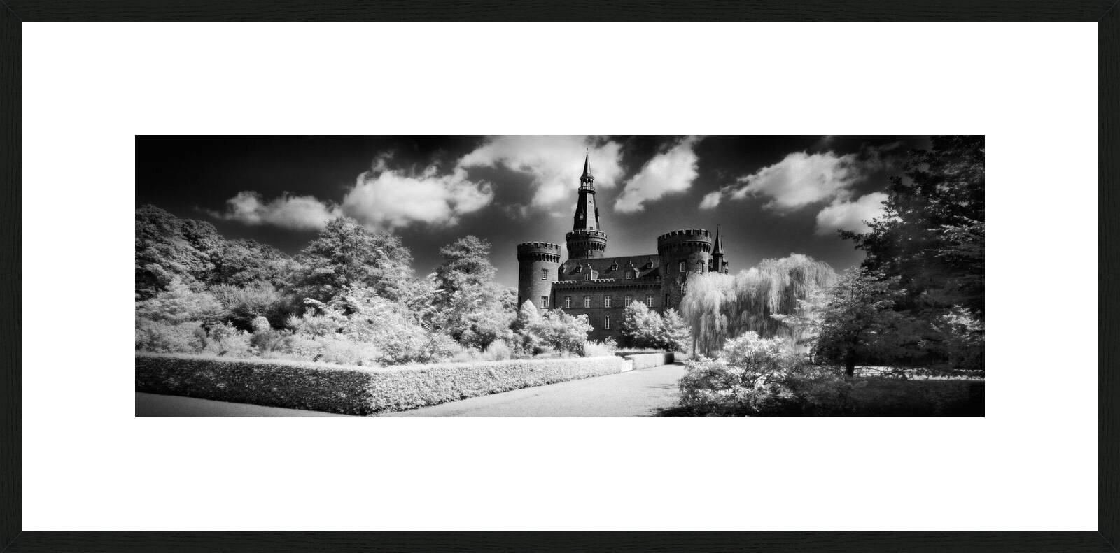 Schloss Moyland by Wolfgang Mothes - Limited Edition. Edition of: 100. Signed.
