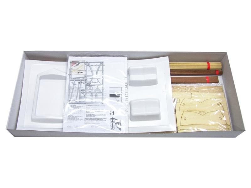 Billing Boats Bausatz Rennboot Phantom, 690 mm 1:15 Modellbausatz eines klassischen amerikanischen Runabout Boots