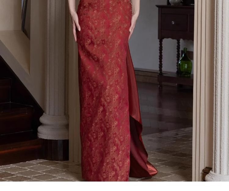 Fioridi - Strapless avondjurk met patroon en zijsplit